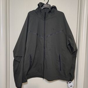 NWT $145 Nike Tech Men's Woven Jacket Dark Olive Green Sz XL-tall HM7151-355